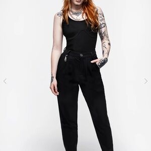 Disturbia - Malverde High Waist Tapered Trousers - black